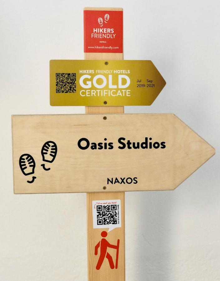 Oasis Studios มีกรีวิกลา ภายนอก รูปภาพ